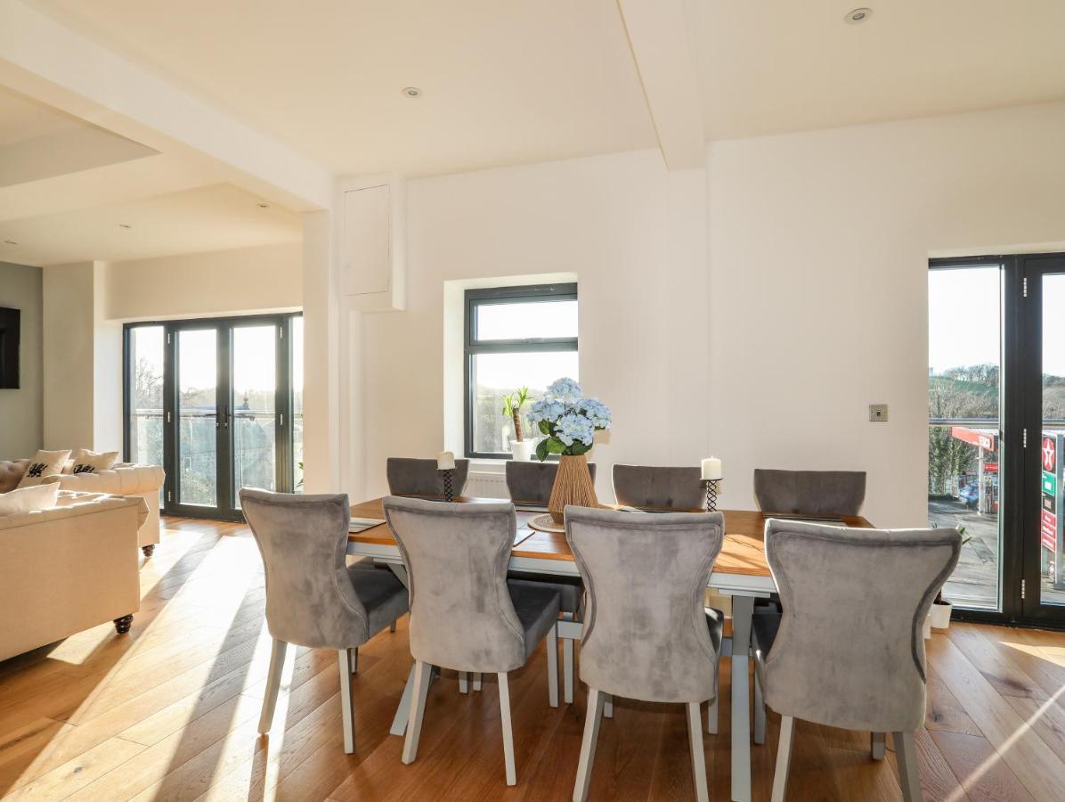 Bryn Min Manton Penthouse Apartment Карнарфон Екстериор снимка