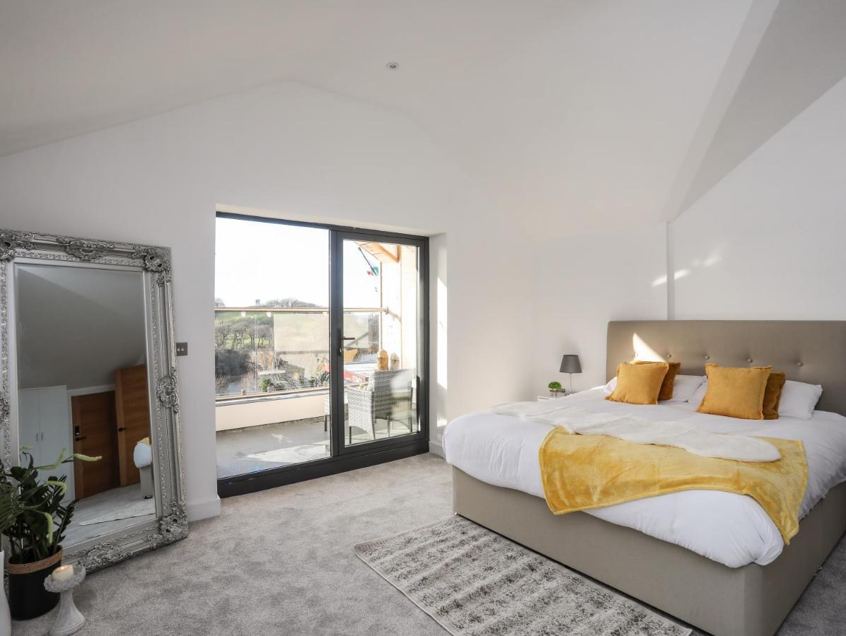 Bryn Min Manton Penthouse Apartment Карнарфон Екстериор снимка